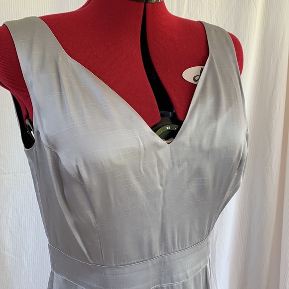 REVIEW dove grey bow cocktail dress - Picture 5 of 14